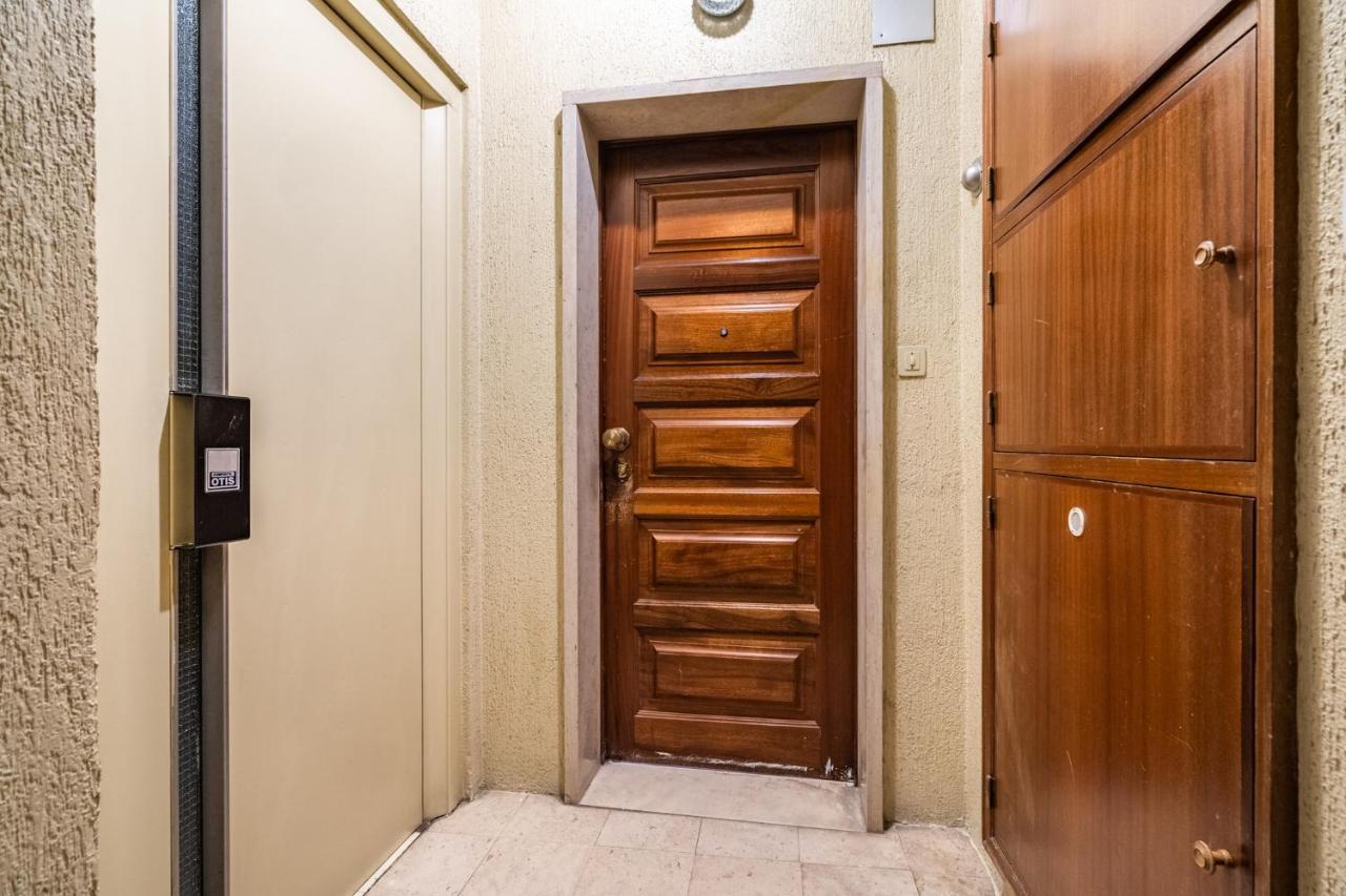 Apartment Akicity Anjos Amethyst Lisbon
